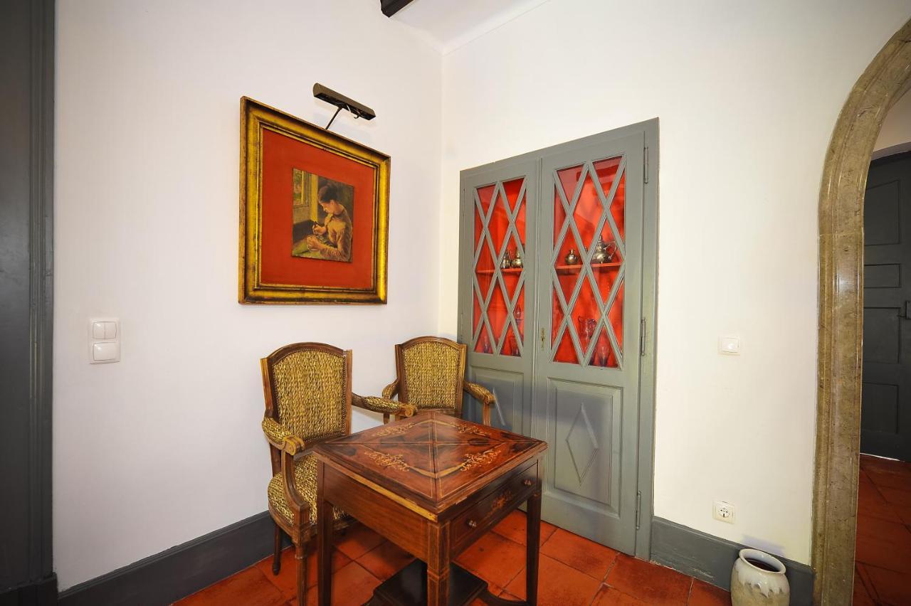 Santo António's